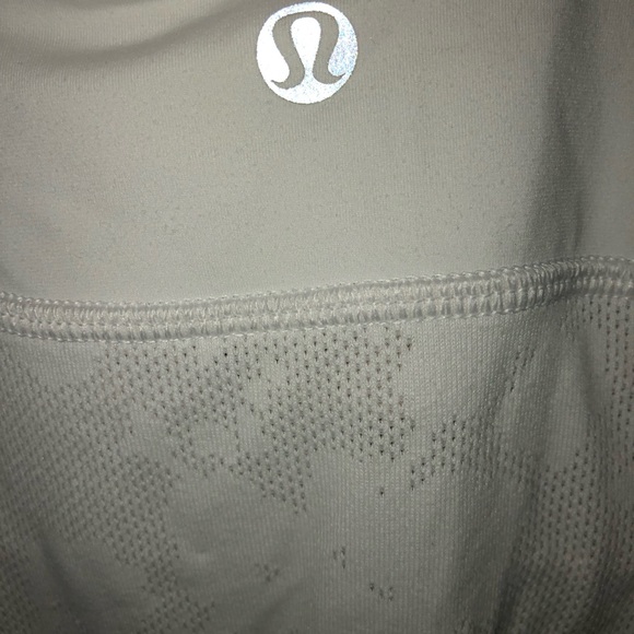 Lulu lemon yoga top - Picture 3 of 5